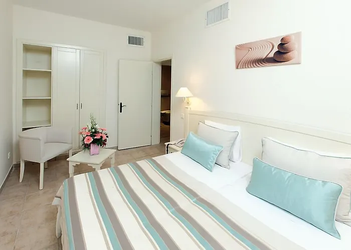 Bodrum Park Курортный комплекс 4*